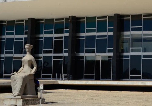 No STF, servidor diz que governo Bolsonaro tentou ligar Lula a facção
