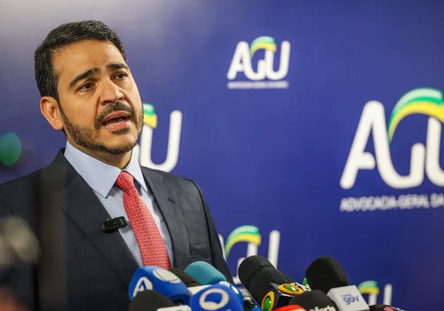AGU vai ao STF para reverter derrubada de decreto do IOF