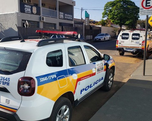 Neto agride a avó por causa de almoço, diz que “não daria em nada” e acaba preso em Patos de Minas
