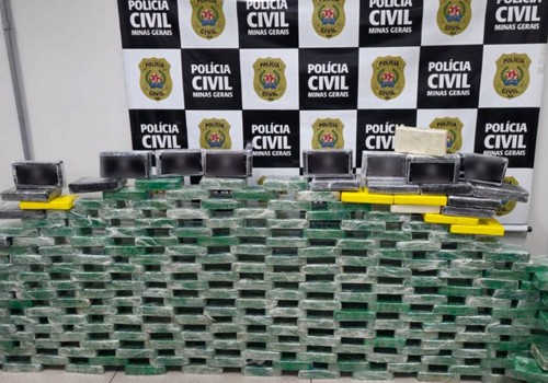 PC apreende em Minas mais de 230 kg de crack e cocaína que vieram da Bolívia
