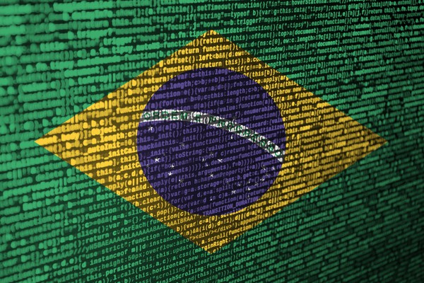 Nota à Imprensa às Instituições e ao Povo Brasileiro