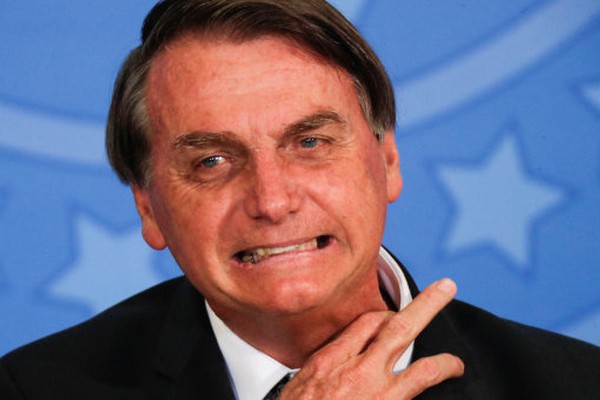 Bolsonaro e assessores podem ir a júri popular por mortes na pandemia